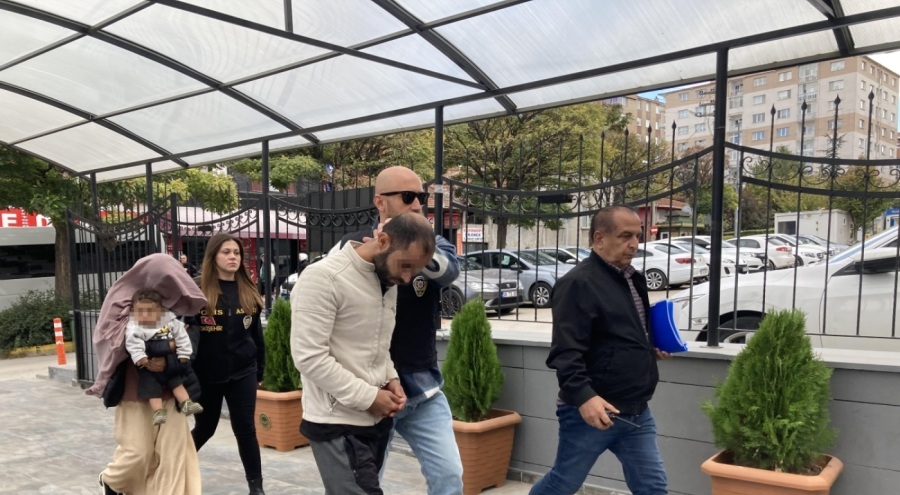 Parmak izi incelemesi bahanesiyle eve girdiler: 3 milyon lira çaldılar