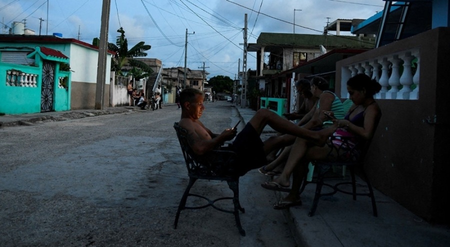 Bir ülke karanlığa gömüldü!