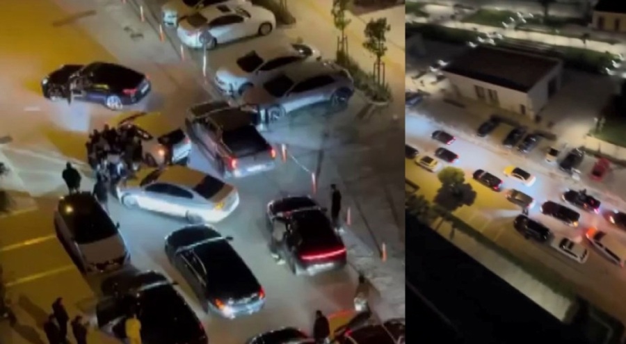 Bursa'da çakarlı ve sirenli düğün konvoyu ile yolu trafiğe kapattılar
