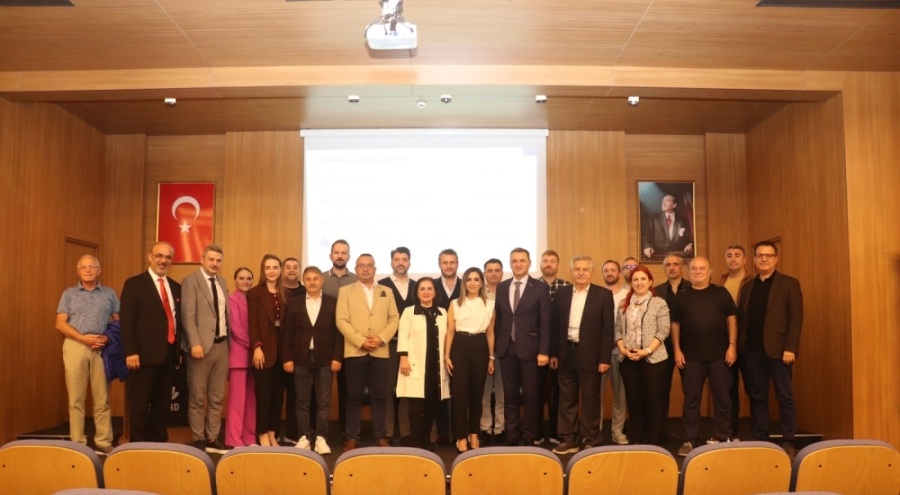 GESİAD tarafından "Bursa Ekonomi Sohbetleri" düzenlendi