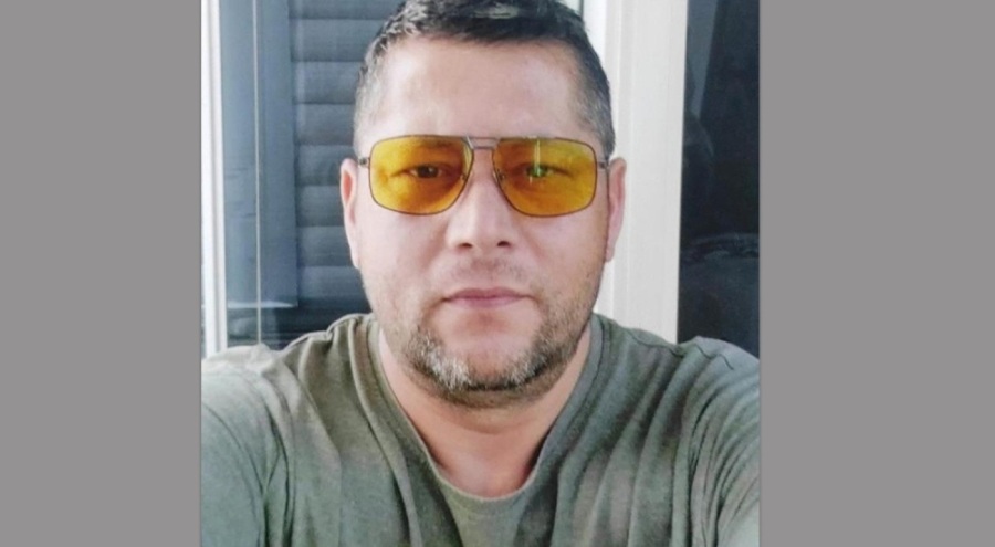 Balkondan düşen öğretmen hayatını kaybetti