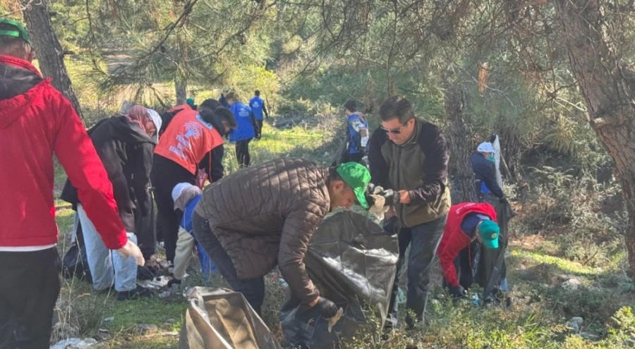 Uludağ karış karış temizlendi
