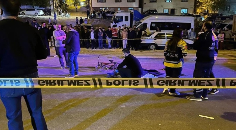 Küçük çocuğa çarpıp kaçtı! 8 yaşındaki çocuk hayatını kaybetti