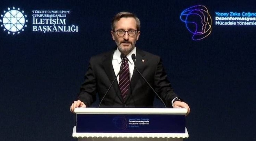 Fahrettin Altun: "Özgür Özel, kamuoyunu doğru bilgilendirmeli"