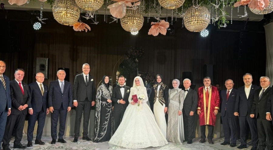 Eski Karacabey Belediye Başkanı Ali Özkan'ın mutlu günü
