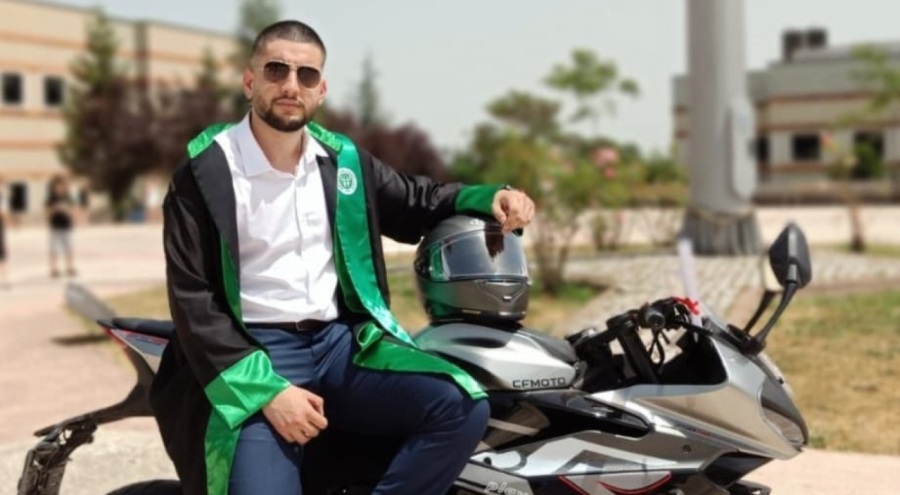 Köpeklerden kaçarken kaza yapan genç yoğun bakımda