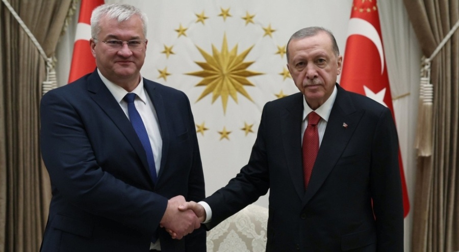 Cumhurbaşkanı Recep Tayyip Erdoğan, Ukrayna Dışişleri Bakanı Sybiha'yı kabul etti