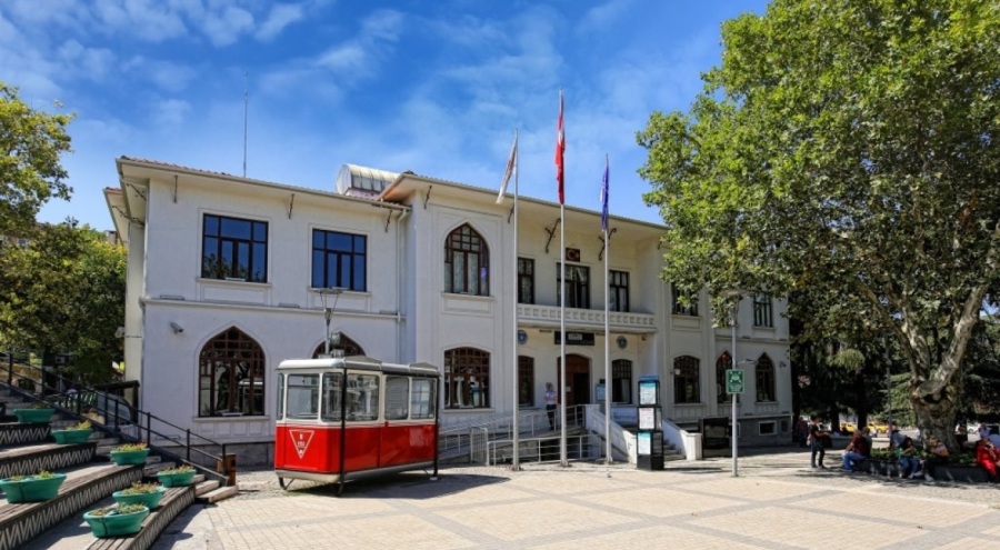 Bursa'da Büyükşehir'den 'Çok Yaşa Cumhuriyet Sergisi'