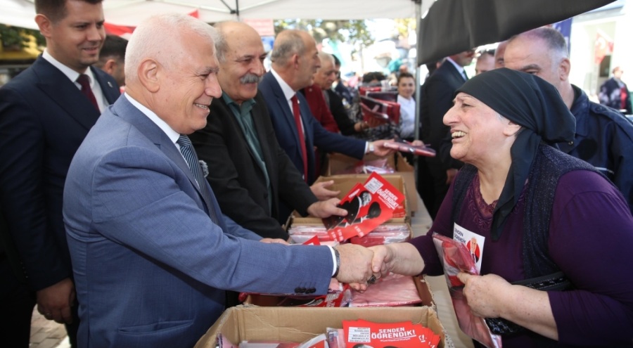 Başkan Bozbey: Bursalıları Cumhuriyet Bayramı'nı coşkuyla kutlamaya davet ediyorum