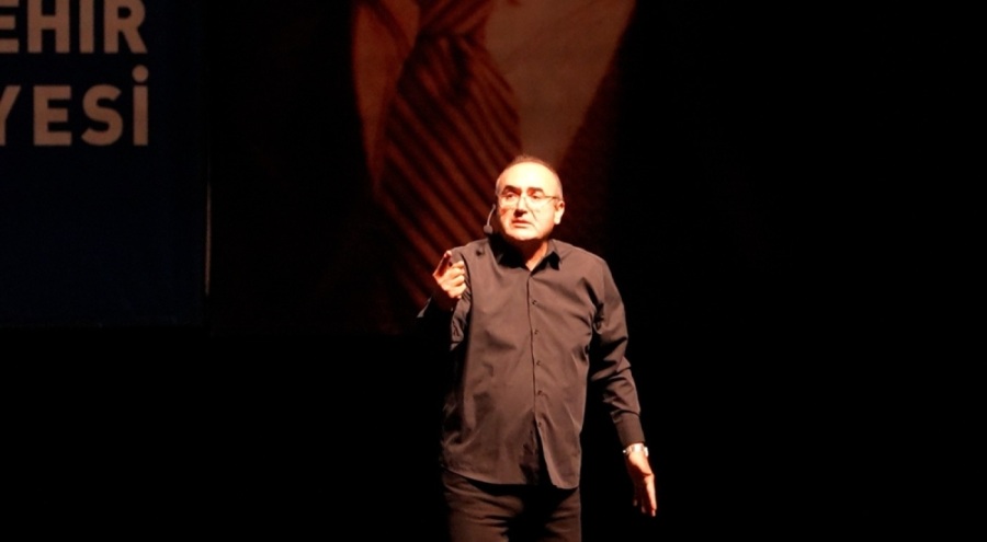 Sunay Akın Bursalılar ile bir araya geldi