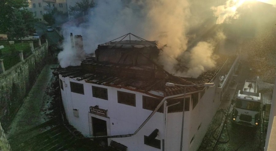 Kastamonu'da tarihi hamam yanması sonucu kullanılamaz hale geldi