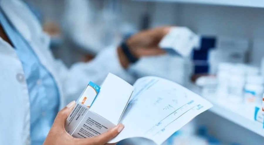 Halk sağlığını riske attığından şüphe edilen ve somut kalite hataları bulunan tıbbi ürünler toplatılacak