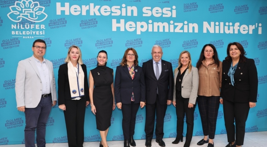 Türk Üniversiteli Kadınlar Derneği'nden Şadi Başkan'a ziyaret