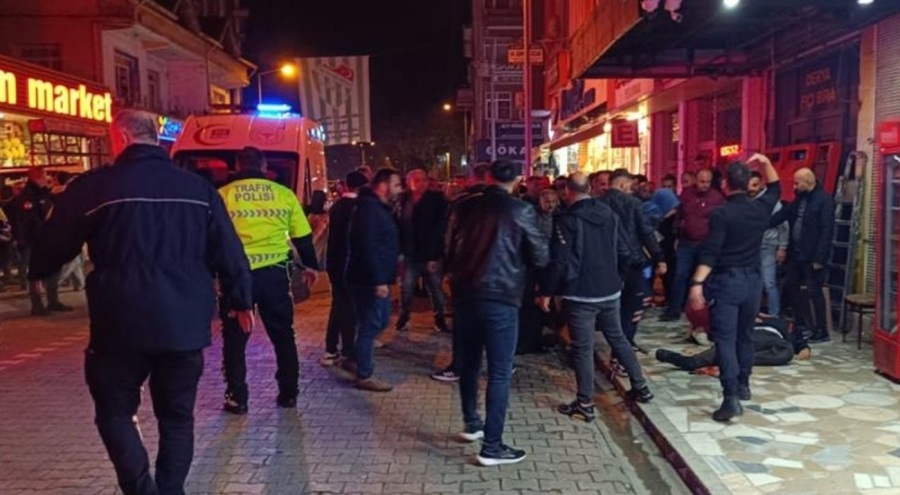 İki grubun silahlı kavgasında kan aktı