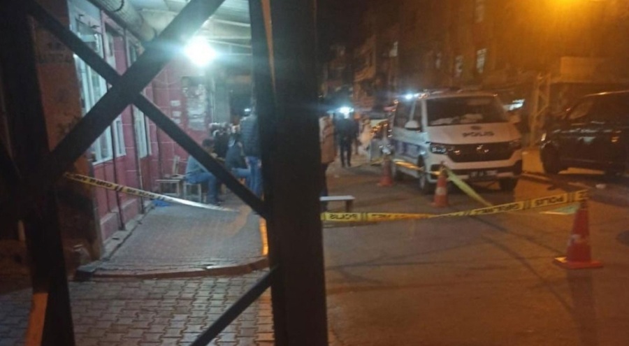 Kahvehanede silahlı saldırıda 1 kişi yaşamını yitirdi