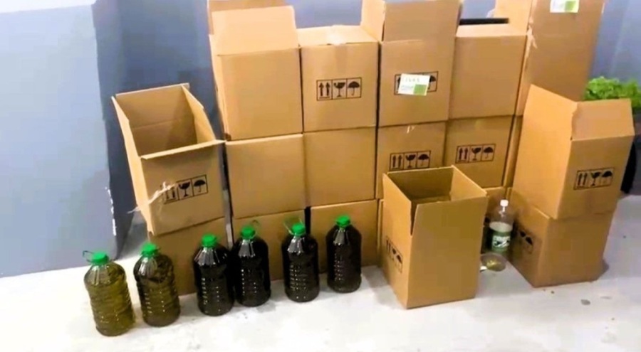 Oto tamirhanesinde pamuk ve soya yağlarından sahte zeytinyağı üretmişler!