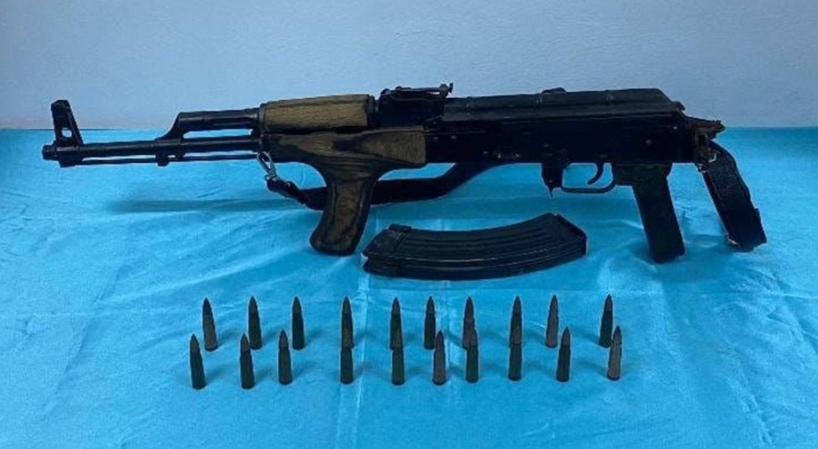 Kalaşnikof ile yakalanan şüpheliye gözaltı