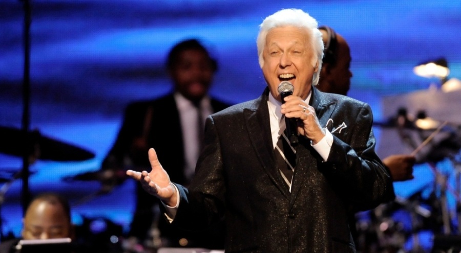 Grammy ödüllü şarkıcı Jack Jones yaşamını yitirdi