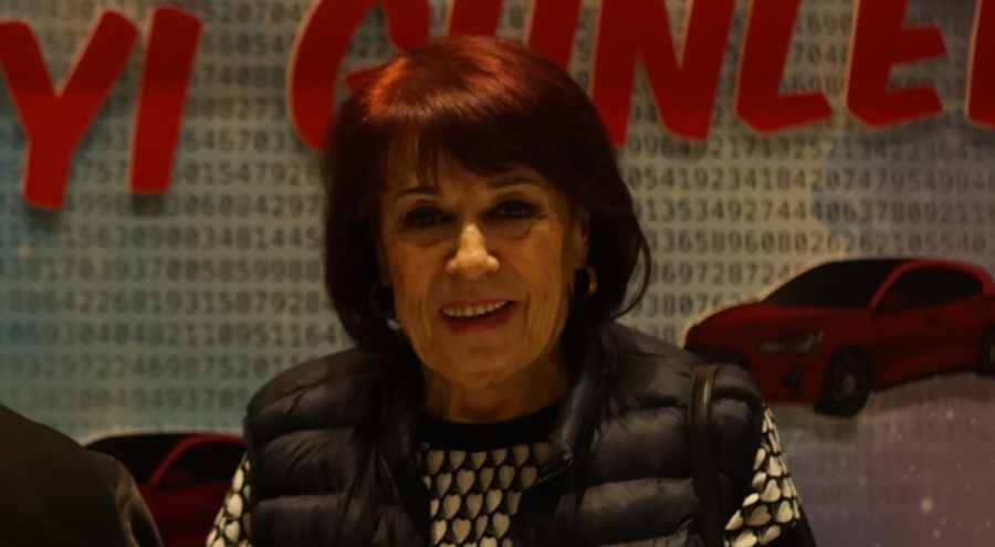 Suna Keskin Kimdir?