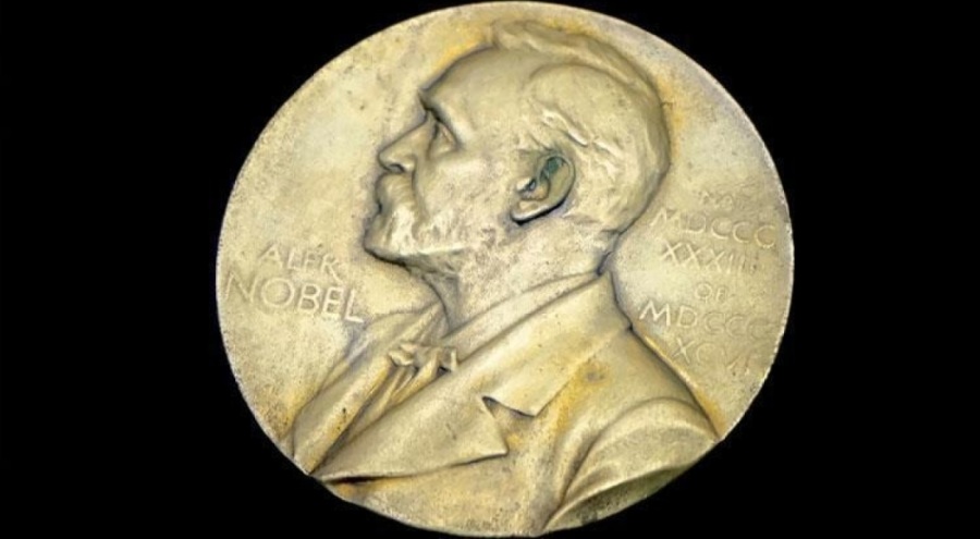 Nobel ödüllü 82 bilim insanı ABD başkanı tercihlerini açıkladı