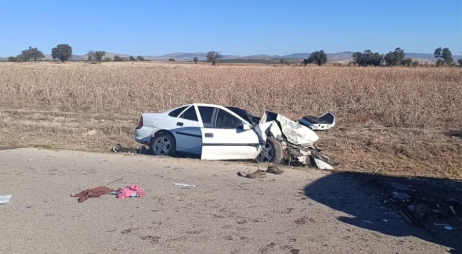 Afyonkarahisar'da katliam gibi kaza: 5 ölü