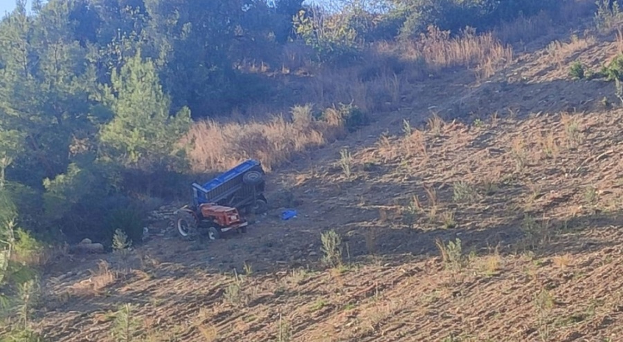 Traktör devrildi: 72 yaşındaki sürücü yaşamını yitirdi