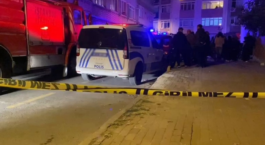 Bir binada elektrikli skuterın bataryasının patlaması sonucu yangın çıktı!