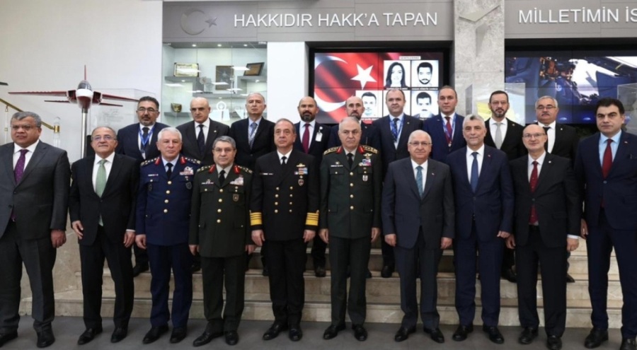 Bakan Güler ve Bolat'tan TUSAŞ'a ziyaret