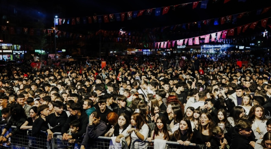 Gemlik'te Cumhuriyet Bayramı sevinci!