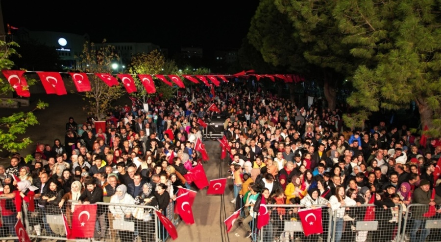 Yıldırım'da 29 Ekim doyasıya kutlandı!