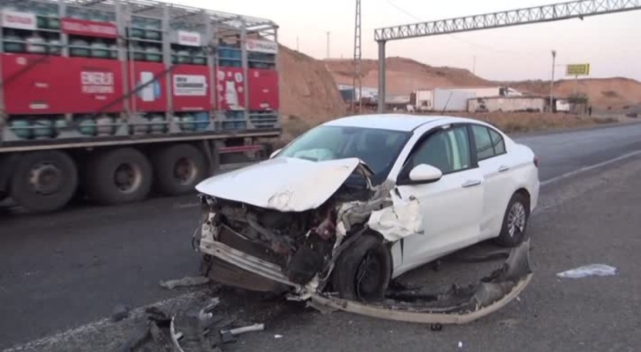 Zincirleme trafik kazası: 2 yaralı