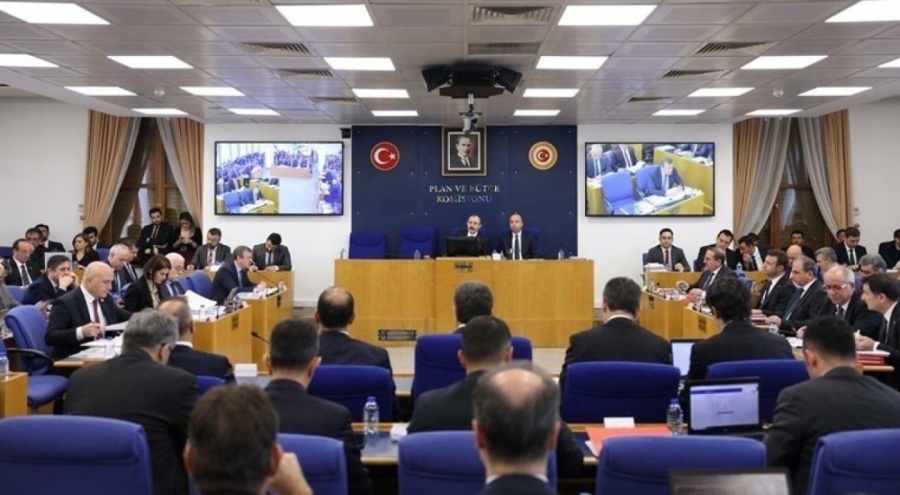 CHP'li milletvekilleri yarın Plan ve Bütçe Komisyonu'ndaki bütçe görüşmelerine katılmıyor!