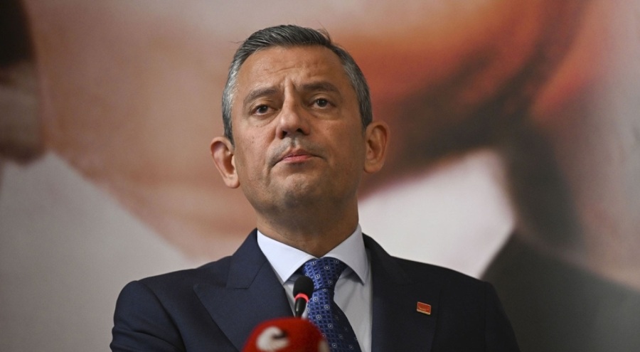 Özgür Özel'den 'kayyum' kararı sonrası ilk açıklama: Türkiye'nin geleceğini savunacağız