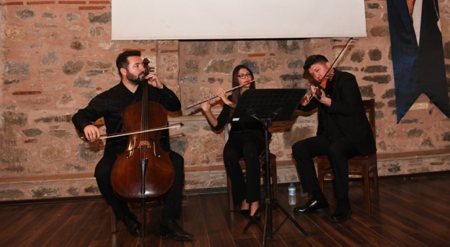 Osmangazi'de Oda Orkestrası Klasik Esintiler konseri düzenledi