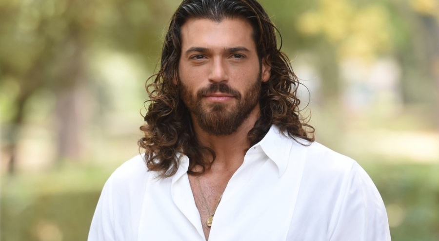 Can Yaman İspanyolca öğreniyor