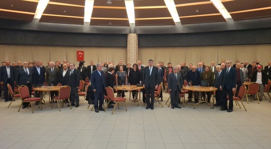 Eski Başbakan Mesut Yılmaz, vefatının 4'üncü yılında Bursa'da anıldı