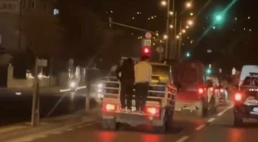 Bursa'da kamyonet arkasına asılıp, ölüme davetiye çıkardılar