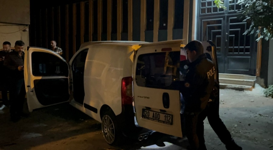 Bursa'da 'Dur' ikazına uymayan sürücü sıcak takip sonucu yakalandı