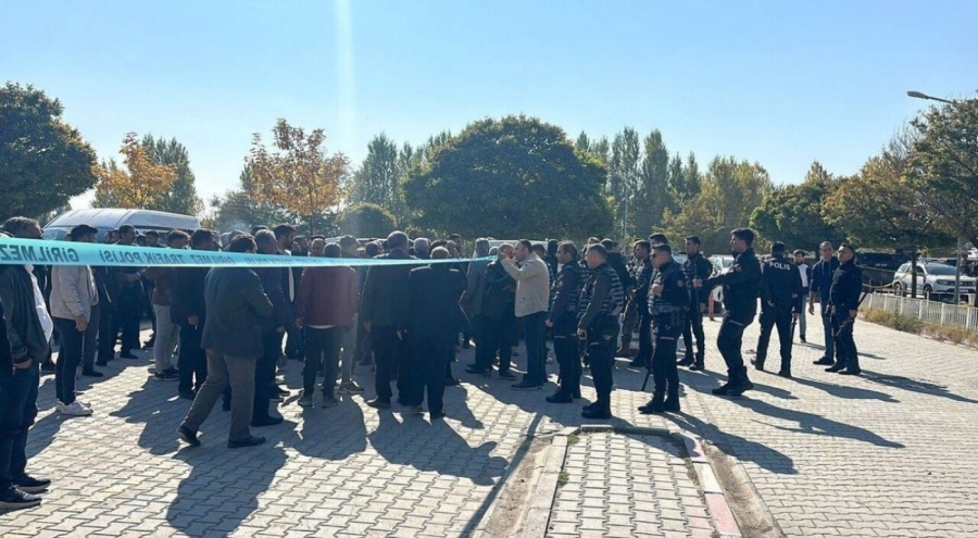 Hastaneye silahlı saldırı: 2 ölü, 2 yaralı