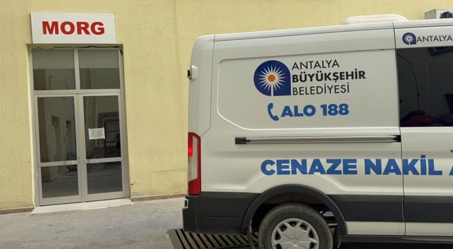 Bahçe temizliği için yaktığı ateş canından etti!