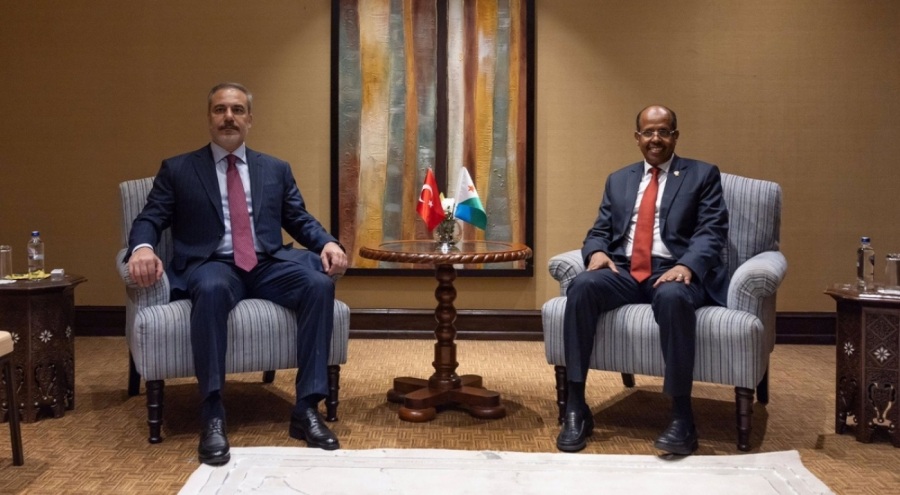 Bakan Fidan, Cibuti Dışişleri Bakanı Yusuf ile bir araya geldi
