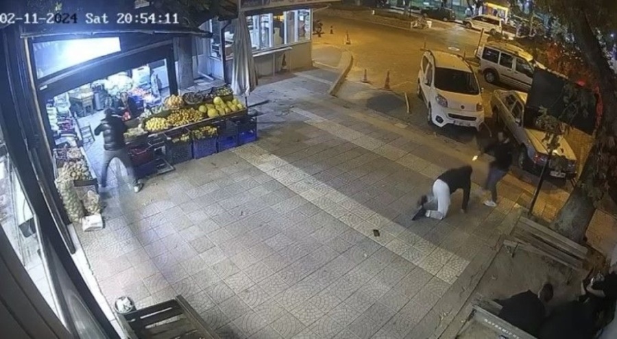 Husumetlisine kurşun yağdırdı! Hırsını alamayınca kabzayla vurdu