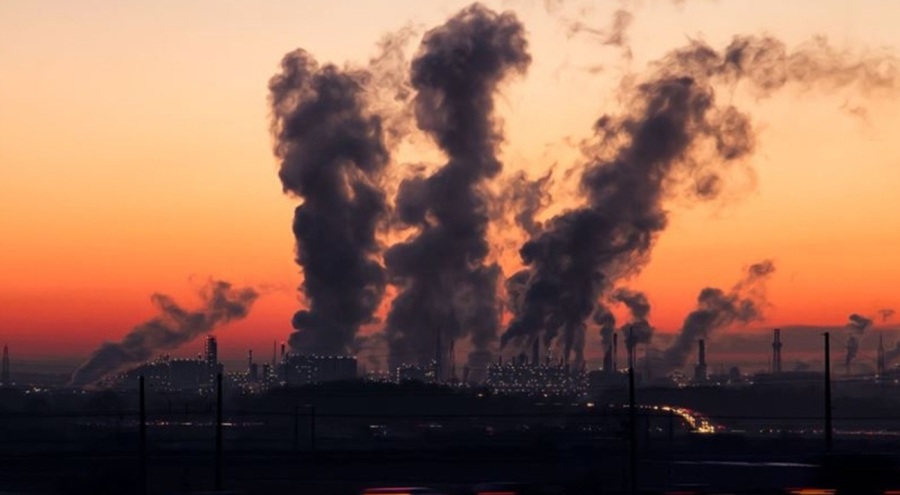 Hava kirliliği sebebiyle kent genelinde eğitime ara verildi
