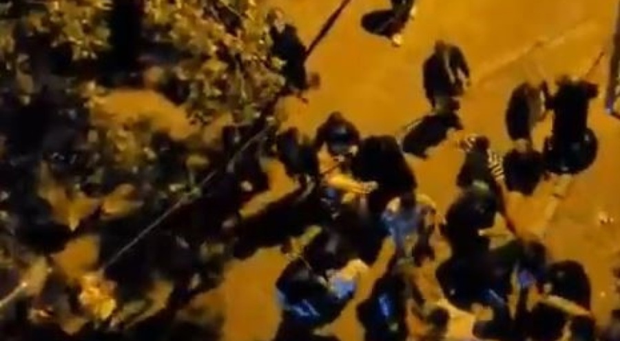 Düğünde iki aile arasında kavga! Sokak savaş alnına döndü