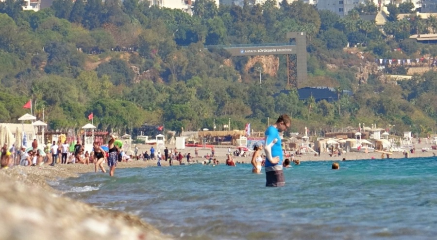 Deniz suyu sıcaklığı, hava sıcaklığını yakaladı