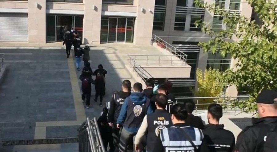 7 ilde yasa dışı bahis ve sanal kumar operasyonu: 3 tutuklama