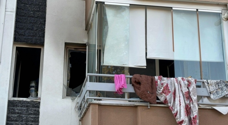 Otizmli çocuk evde yangın çıkardı!