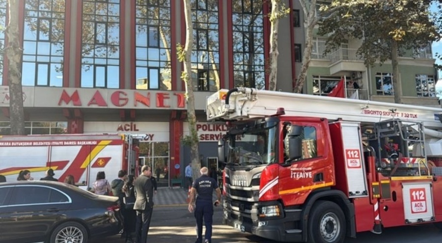 Hastane laboratuvarında yangın