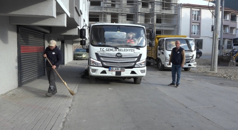 Gemlik çevre temizliği çalışmalarını hızlandırdı