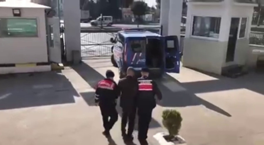 Jandarma bir ayda 310 bin kişiyi sorguladı, aranması olan 820 şahsı yakaladı